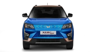 Mahindra XUV 400 malvamahindra 
